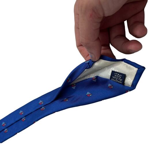 Vintage Givenchy Men's Blue Patterned Silk Neck Tie - Imported from Italy - Picture 13 of 13